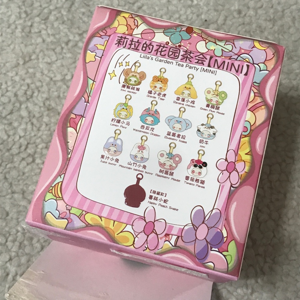 Liila’s Garden Tea Party Mini Plush Pendant Blind Box Toy - Kiwi Monkey 🚨 - Picture 14 of 16
